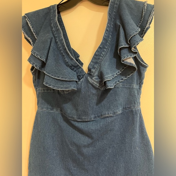 Jean Dress - Picture 3 of 9